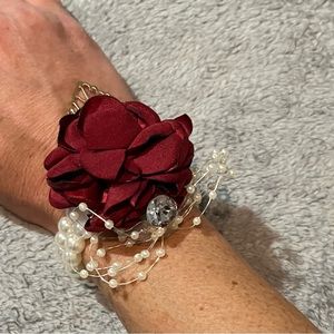 Artificial Wrist corsage